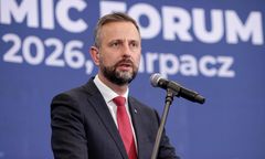 Ostrzeżenie przed Rosją. Szef MON reaguje na raport CIA