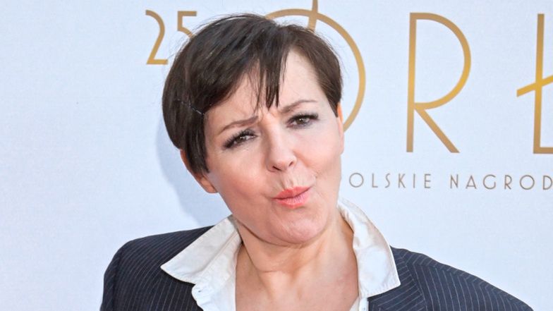 Odmieniona Aleksandra Konieczna na konferencji prasowej Orłów