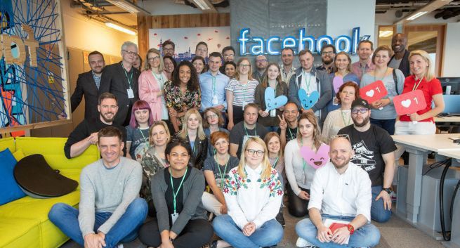 Facebook wprowadza w Polsce program Community Leadership Circles, będzie wspierał liderów społeczności