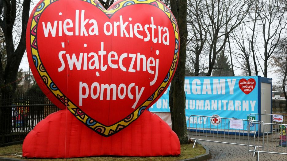 Punkt pomocy humanitarnej WO?P w Micha?owieFot. Jakub Kaminski/East News, Michalowo (woj. podlaskie), 03.01.2022. Punkt pomocy humanitarnej Wielkiej Orkiestry Swiatecznej Pomocy.Jakub Kaminski