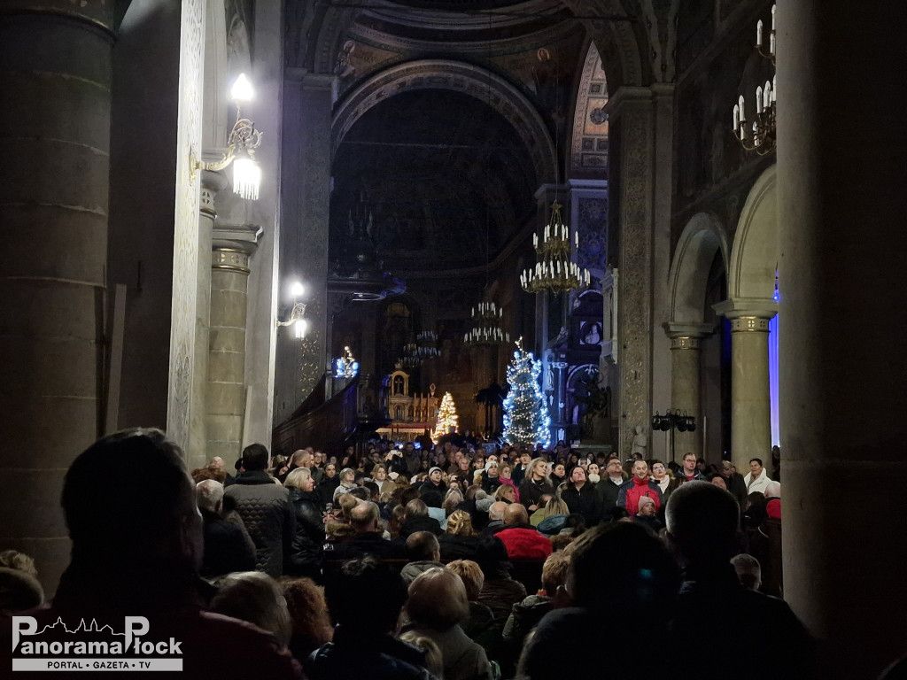Koncert kolęd w Płockiej Katedrze