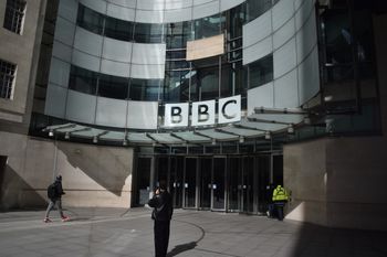 Największe zwolnienia od lat. Gigant medialny ogłasza