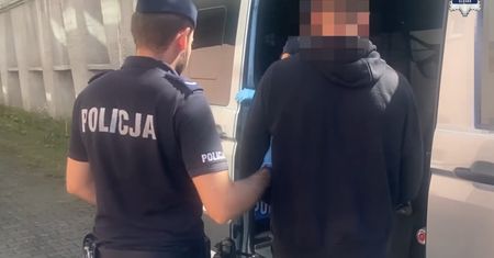 Był ścigany pięcioma listami gończymi. Wpadł w ręce "łowców głów"