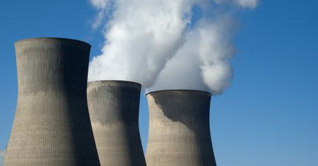 Kolej do przyszłej elektrowni jądrowej. PKP PLK podpisały umowę z wykonawcą