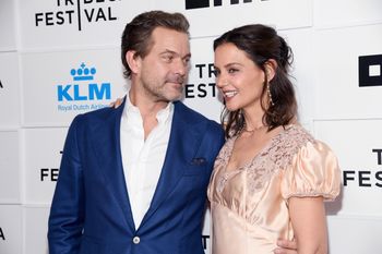 Katie Holmes i Joshua Jackson znów razem na ściance. Nie szczędzili sobie uśmiechów