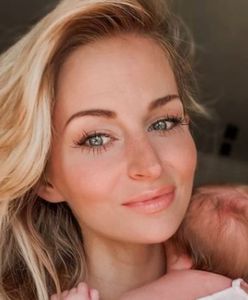 W łóżku z dzieciakami. Spierają się w ważnej sprawie