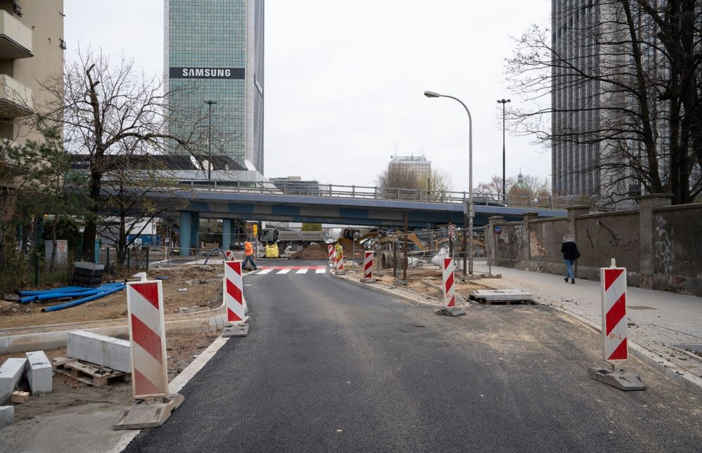 Warszawa. Prace na rondzie Czterdziestolatka, fot. Zarząd Dróg Miejskich