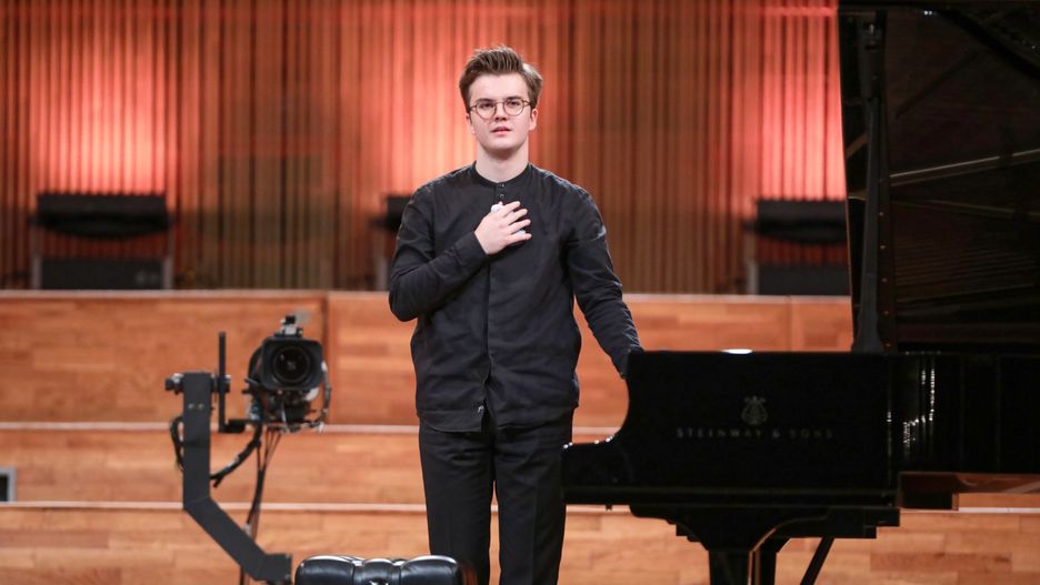 XIX Konkurs Chopinowski. Piotr Alexewicz w finale