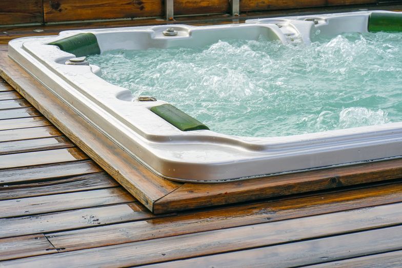 Skarżyła się na jacuzzi u sąsiada. Zapadł przełomowy wyrok