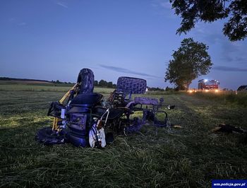 Tragiczny koniec przejażdżki quadem. 30-latek zginął po uderzeniu w drzewo