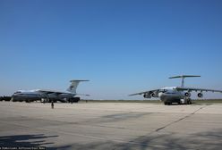 W odpowiedzi na manewry NATO, Rosja wysłała na Białoruś samoloty S-25SM