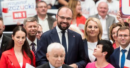 Poseł PiS oburzony "zamachem" na TVP. "Tusk nie jest ponad prawem"