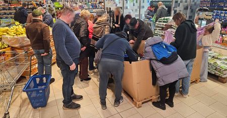 Lidl zaskoczył promocją – wszystko po 5 zł. Klienci rzucili się po ubrania i artykuły przemysłowe [ZDJĘCIA]