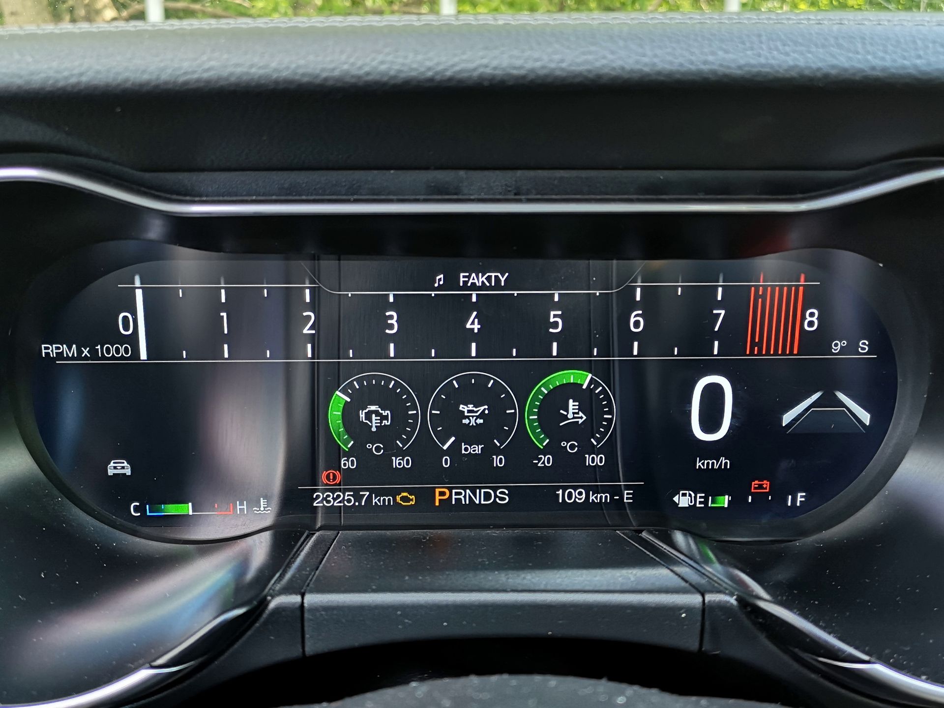 Ford Mustang GT: Działanie systemu SYNC 3, aplikacji FordPass oraz audio B&O 32