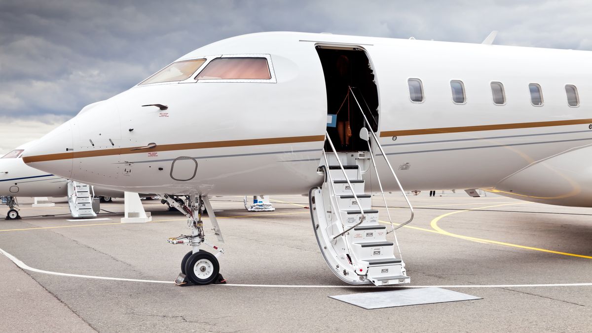 Rośnie liczba lotów prywatnymi samolotami