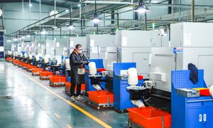 Chiny z rekordową nadwyżką handlową. Pekin w walutowym potrzasku