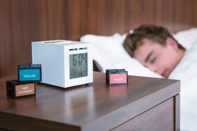 SensorWake: budzik, który obudzi zapachem pieniędzy 4