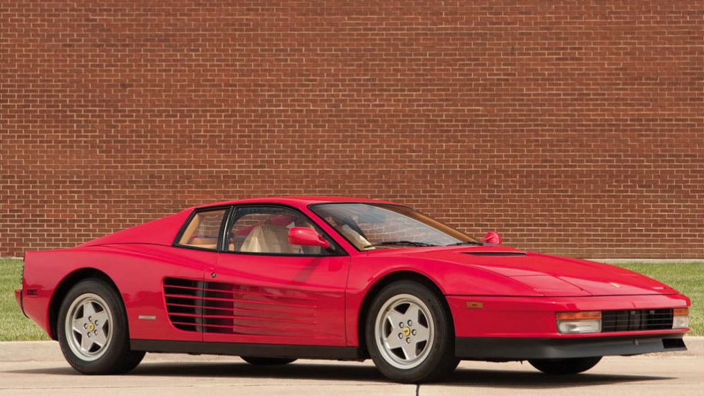 Ferrari Testarossa z 95 milami na liczniku na sprzedaż 1