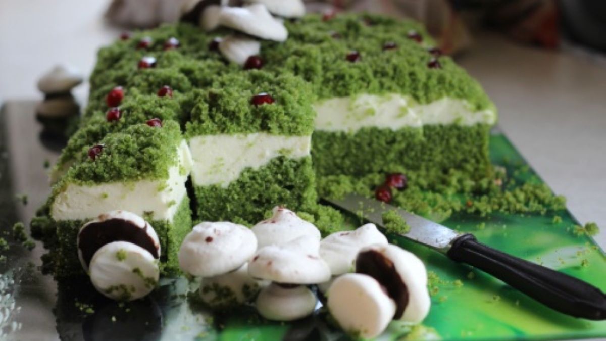 Ciasto leśny mech wygląda naprawdę niesamowicie, a jeszcze lepiej smakuje 