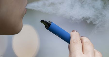 Koniec z jednorazówkami. Pierwszy kraju UE z zakazem sprzedaży