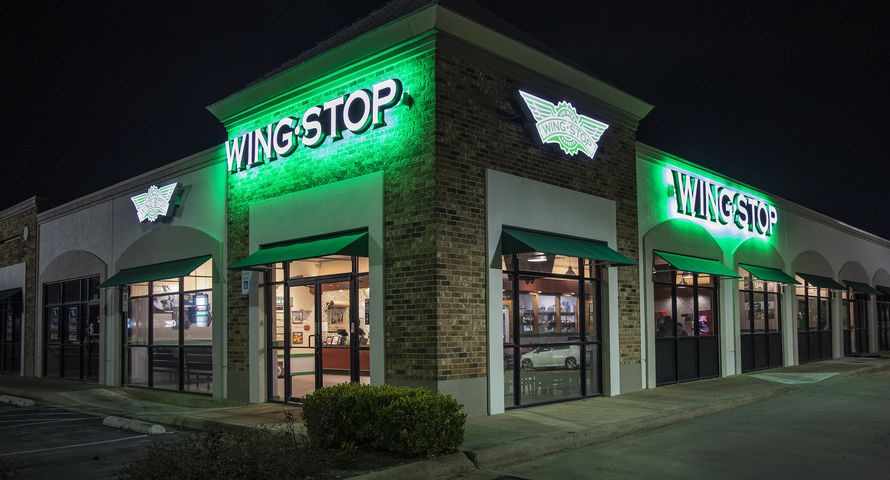 Piotr Morawski na czele marketingu sieci restauracji Wingstop