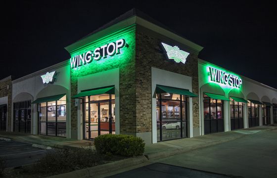 Piotr Morawski na czele marketingu sieci restauracji Wingstop