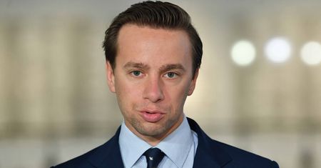 Bosak pytany o szczepienie. Dziennikarz nie spodziewał się takiej odpowiedzi