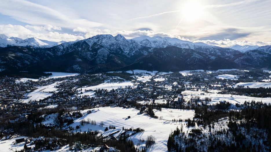 Zakopane co roku odwiedzają tłumy turystów