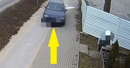 Kierowca mknął po chodniku. Cały wyczyn zarejestrowała kamera