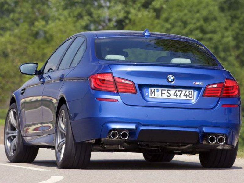 BMW M5 (F10)
