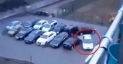 GTA na parkingu. Sytuację nagrała kamera