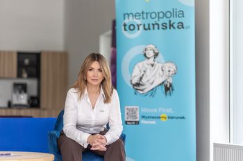 Metropolia jest kobietą. Karolina Cychowska o biznesie, mediach i grze bez kompleksów [WYWIAD]