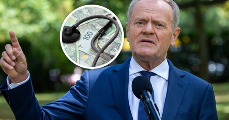 Nawet 140 tys. złotych mniej. Tyle zarobią lekarze po reformie Tuska