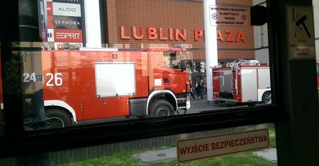 Fałszywy alarm pożarowy w Lublin Plaza