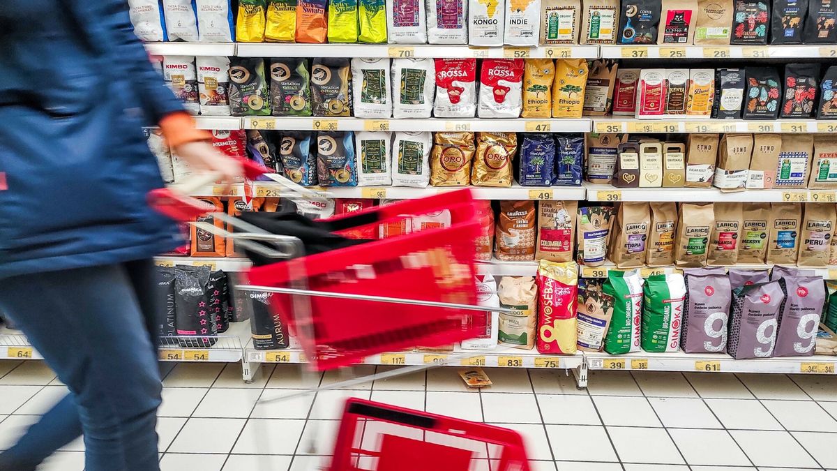 Jesteśmy w okresie, gdy w I kw. 2023 można się spodziewać wzrostu inflacji, ale aktualna projekcja NBP przewiduje stopniowy spadek inflacji - mówi członek zarządu NBP Paweł Mucha