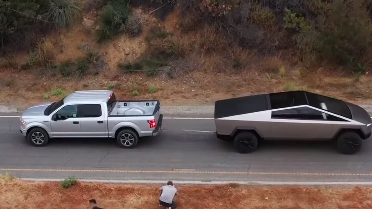 Ten pojedynek miał być policzkiem dla Forda, ale nie potraktowali go poważnie. Wyjaśniamy dlaczego.