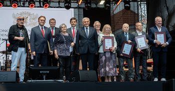 Białystok. Prezydent wręczył medale "Urbi Meritus – Zasłużony Miastu"