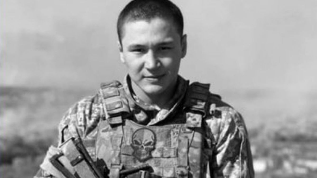 Na zdjęciu: Artem Khan