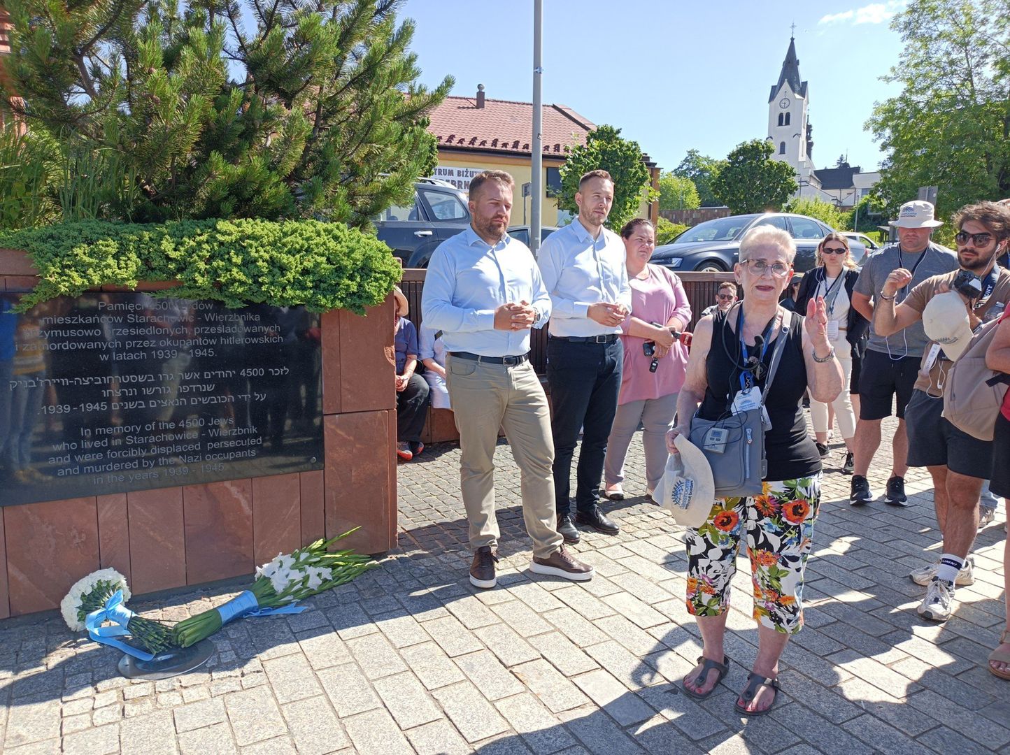Wizyta rodziny ocalałego z Holokaustu Howarda Chandlera i przedstawicieli Classrooms Without Borders w Starachowicach