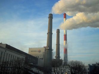 Wzrost opłat za ciepło. Resort chce, by wliczać w nie koszt emisji CO2