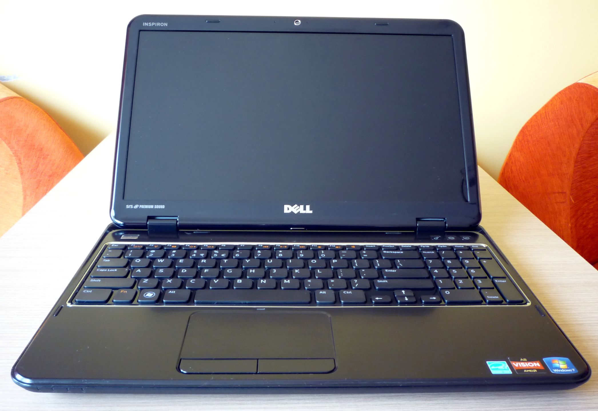 Dell Inspiron Q15R (M5110) - test wersji z APU AMD A8-3500M 3