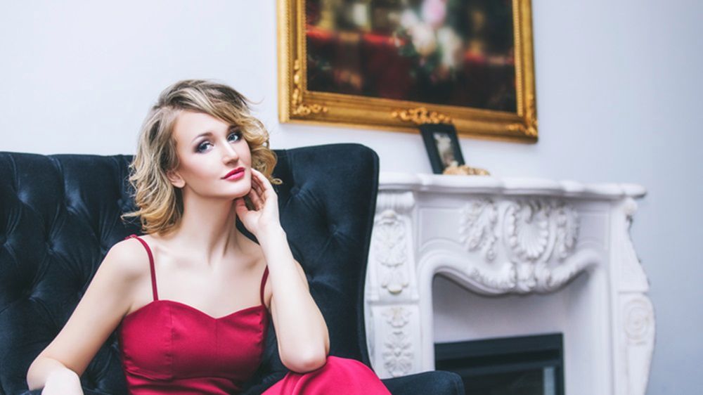 W czerwonym kombinezonie będziesz się prezentowała bardzo elegancko