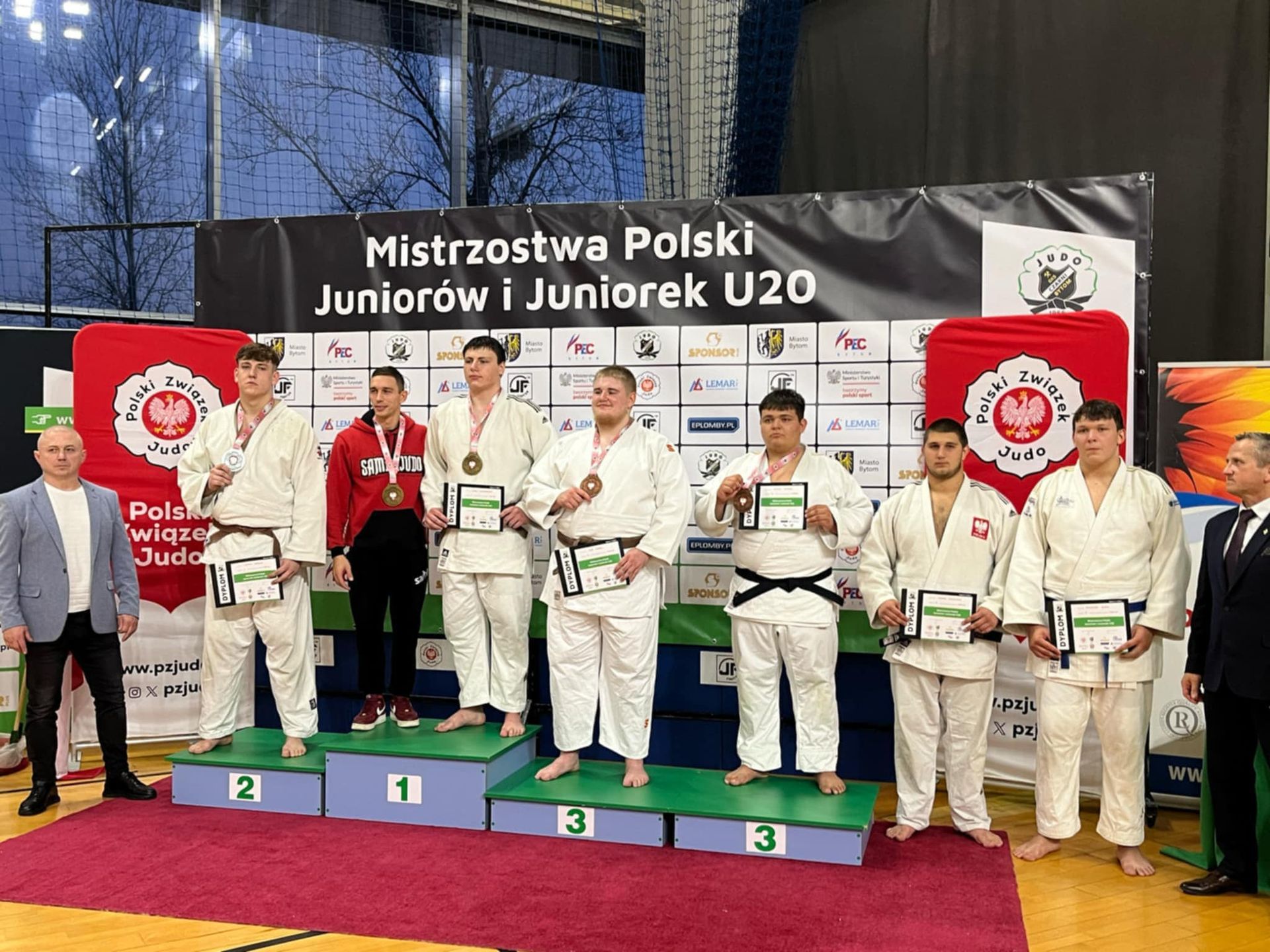 Medaliści z UKS JUDO SENSEI