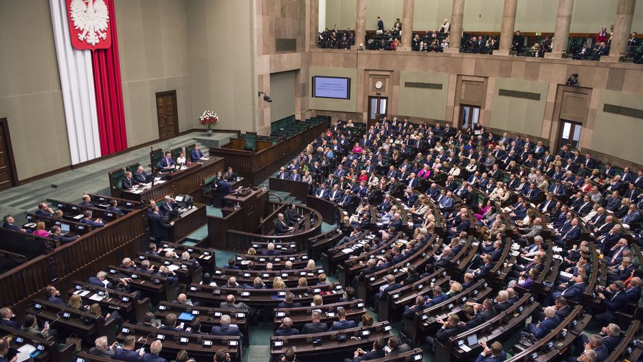 WARSAW, MASOVIAN VOIVODESHIP, POLAND - 2023/11/28: A general view at the Sejm's (Lower House) session hall. Continuation of the first session of the Lower House of Polish Parliament (Sejm) of the 10th term. (Photo by Attila Husejnow/SOPA Images/LightRocket via Getty Images)