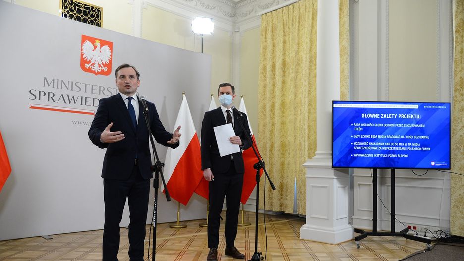 Zbigniew Ziobro zaniepokojony słowami Muellera. Chce rozmawiać z premierem