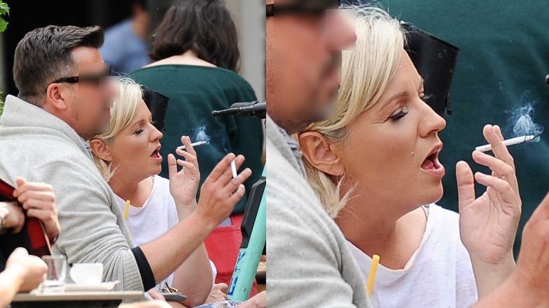 Dorota Szelągowska pali papierosy na Placu Zbawiciela