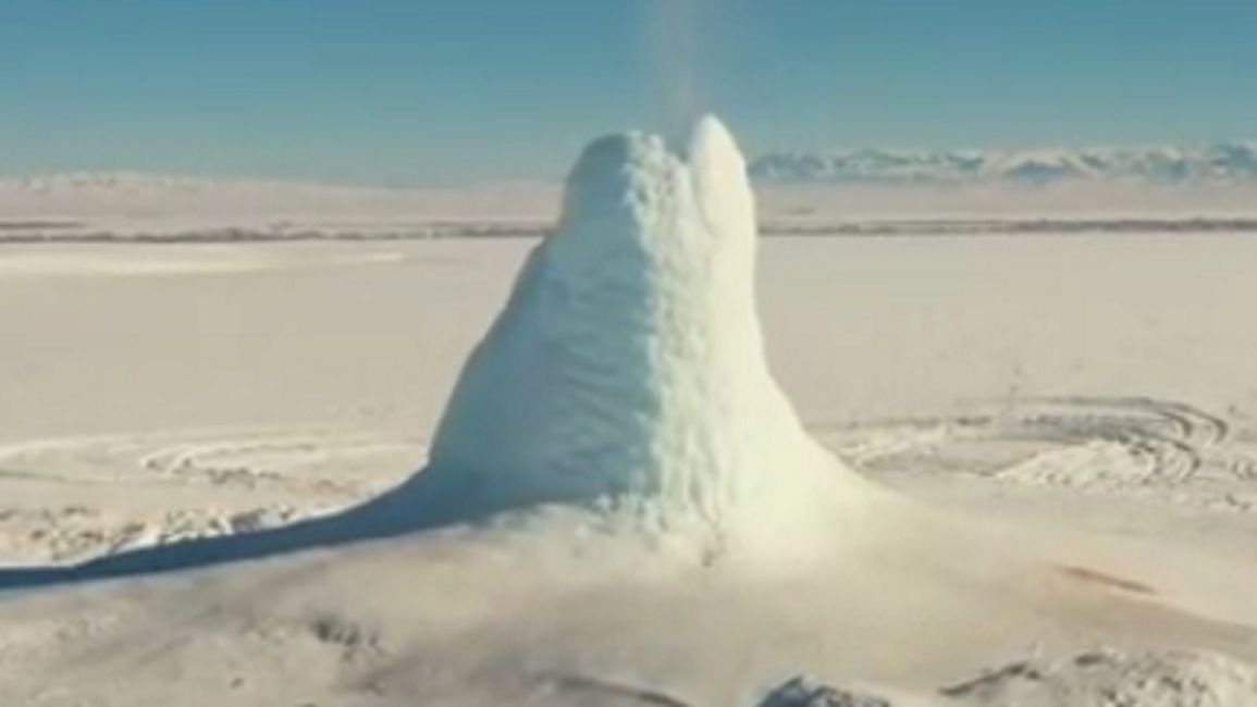 Wulkan lodowy w Kazachstanie