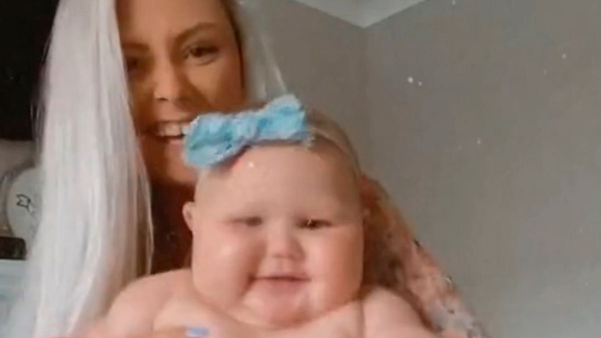 Największe dzieci na TikToku. "Ma 9 miesięcy i waży 14 kg"
