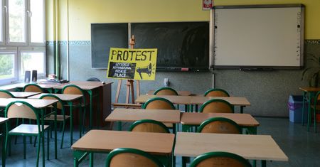 Polscy nauczyciele na dnie Unii Europejskiej. Chodzi o zarobki