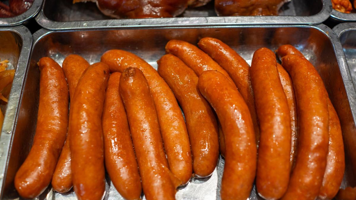 Pilne wycofanie. W mięsie wykryto groźne bakterie